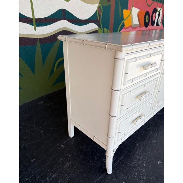 A hollywood regency classic that always looks great in any number of colors. This was painted at some point and still...