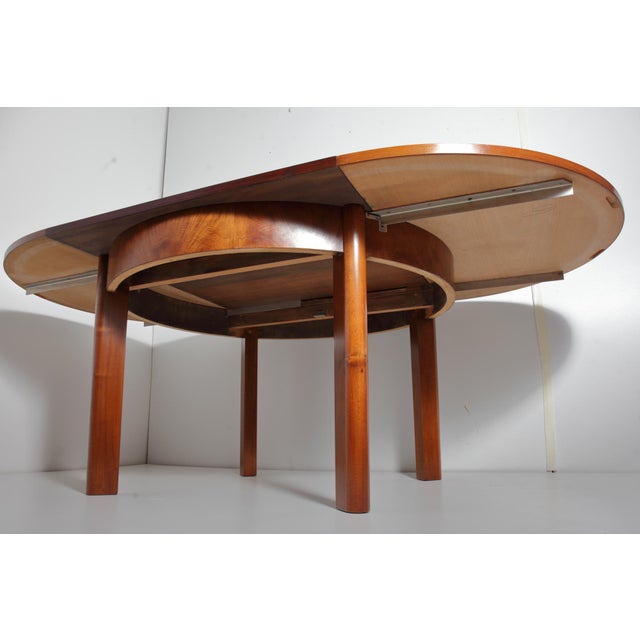 Round Extendable H-183 Dining Table in Walnut by Jindrich Halabala for Up Závody, 1930s For Sale - Image 10 of 18