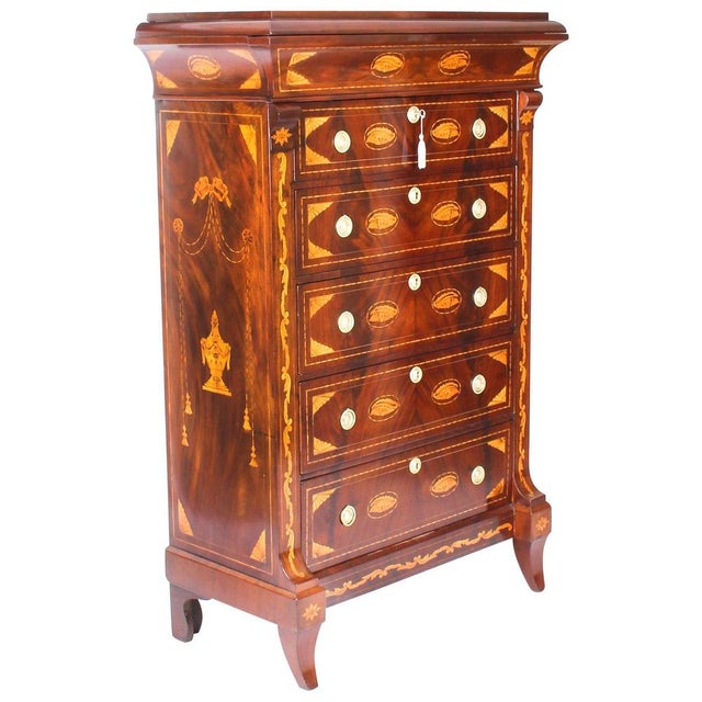 Dutch Marquetry Walnut Chest of 7 Drawers, Early 19th Century For Sale - Image 11 of 11