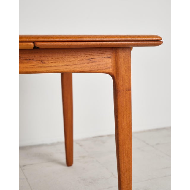 Mid-Century Modern Danish Extendable Dining Table in Teak by Svend Aage Madsen, 1960s For Sale - Image 13 of 18