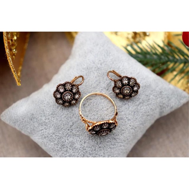 Ring and Earring Set in 19.2k Gold with Diamond Setting, Set of 3 For Sale - Image 6 of 8
