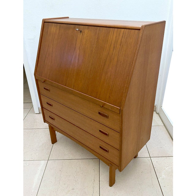 Vintage Teak Desk Secretary of Bernhard Pedersen & Søn, Denmark, very high quality classiccal danish from the 60s design...