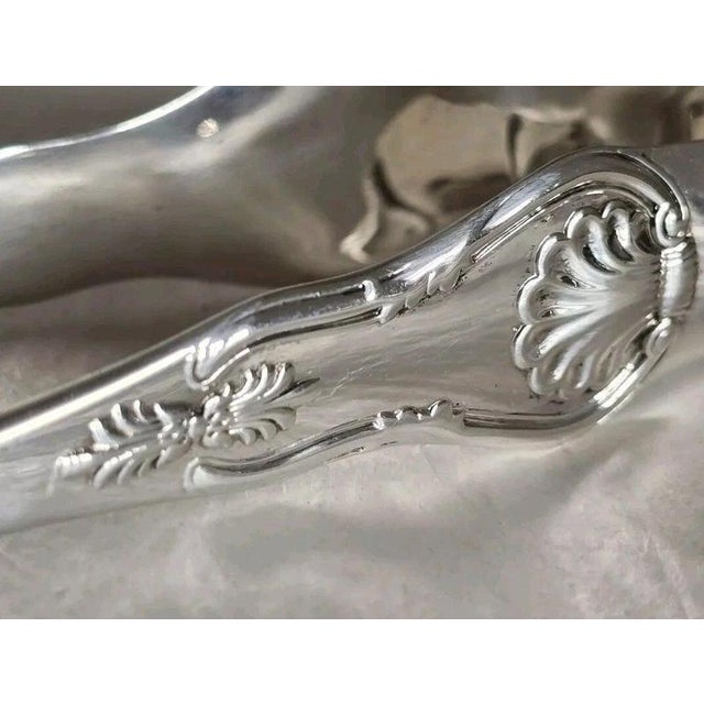 Antique Victorian Sterling Silver Shell and Floral Sugar Tongs by John Wilkie, 1849 For Sale - Image 3 of 12