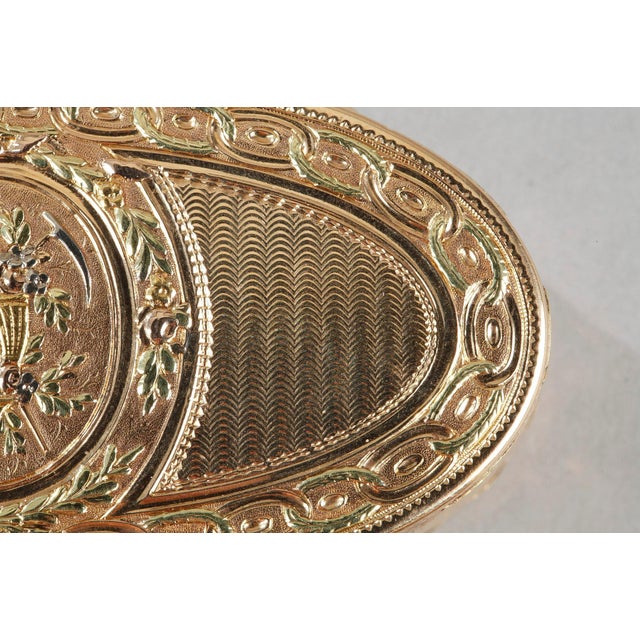 Metal Louis XVI Gold Box, 1780s For Sale - Image 7 of 14