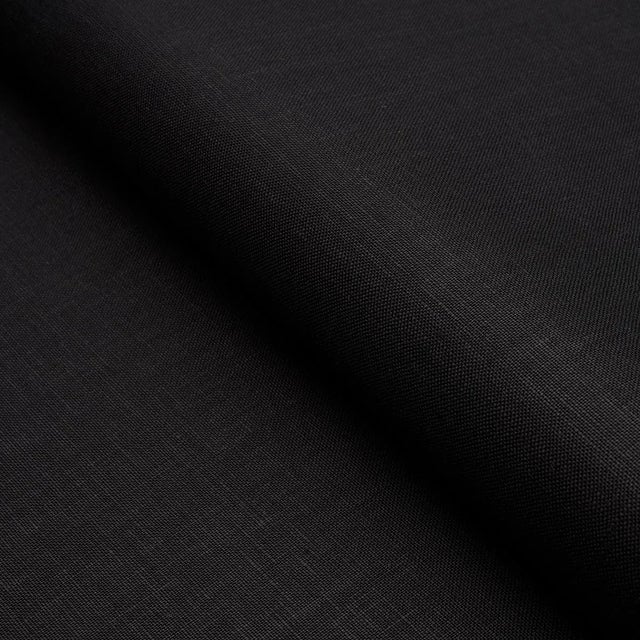 Transitional Sample - Schumacher Middleton Linen Fabric in Black For Sale - Image 3 of 3