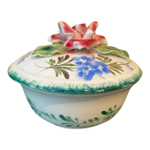 1990s Italian Renaissance Revival Faience Trinket Box
