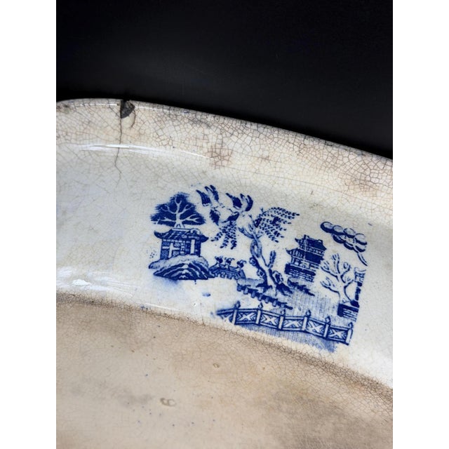 Antique English Blue Willow Bowl, 1810-1830 For Sale - Image 5 of 8