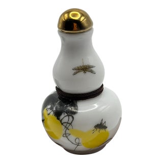 Small Painted Porcelain Tube Shape Snuff Bottle For Sale
