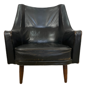 Black Leather Lounge Chairs attributed to Ib Kofod-Larsen, Denmark, 1960s, Set of 2