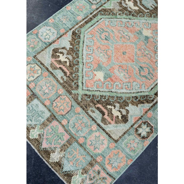 Turkish Turkish Oushak Rug 2'9" x 10'6" #20015 For Sale - Image 3 of 8