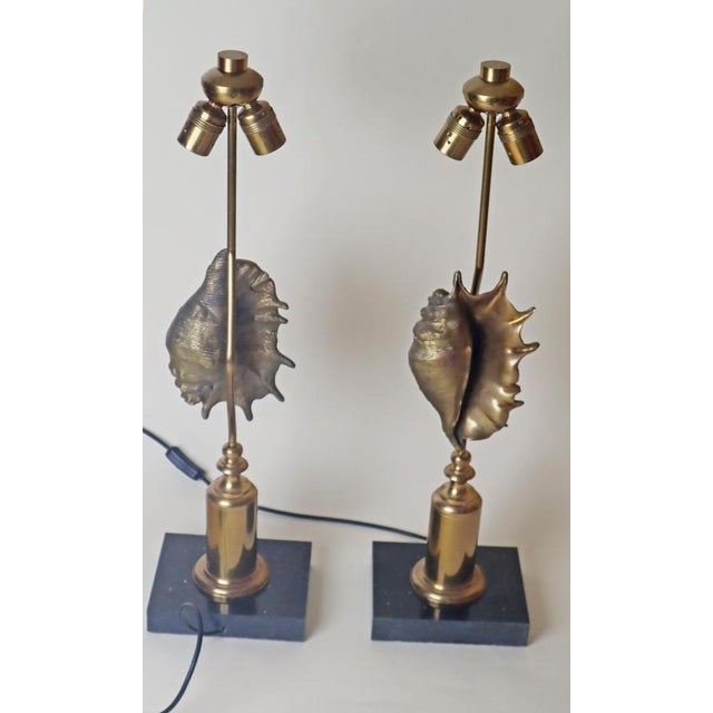 1960s Hollywood Regency Seashell Shape Table Lamp with Granite by Maison Charles, Paris, 1960s, Set of 2 For Sale - Image 5 of 17