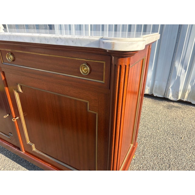 1960s French Neoclassical Brass and Marble Sideboard in Mahogany by Maurice Hirsch, 1950s For Sale - Image 5 of 12