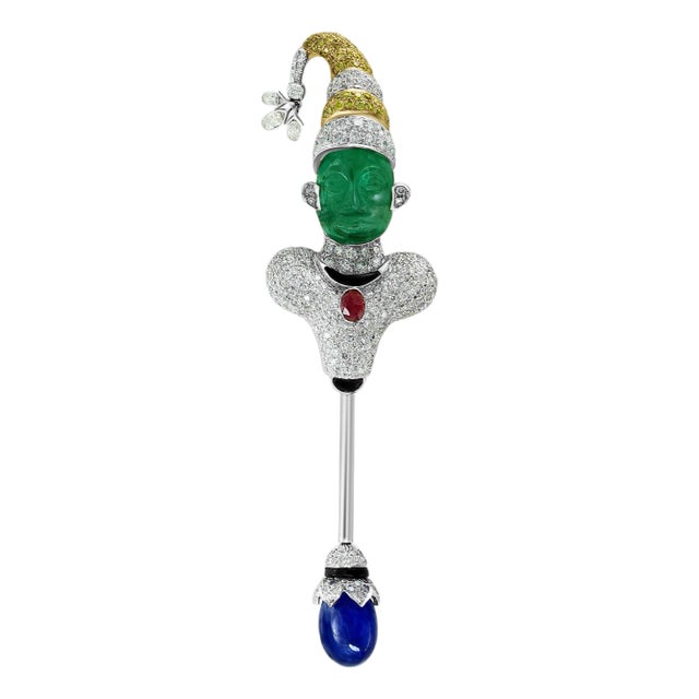 GIA Certified Russian Emerald & Burma Sapphire White & Yellow Diamond Joker Pin For Sale