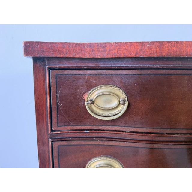 1970s Heritage Henredon Bow Front Mahogany Four-Drawer Nightstand For Sale - Image 10 of 12