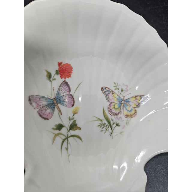 Vintage Takahashi Dew Hand Decorated Seashell Butterflies Flowers Trinket Dish.