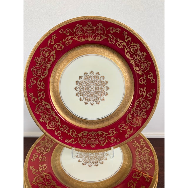 Traditional 1930s Pickard Red & Gold Czech Bohemian Porcelain Dinner Plates - Set of 8 For Sale - Image 3 of 16