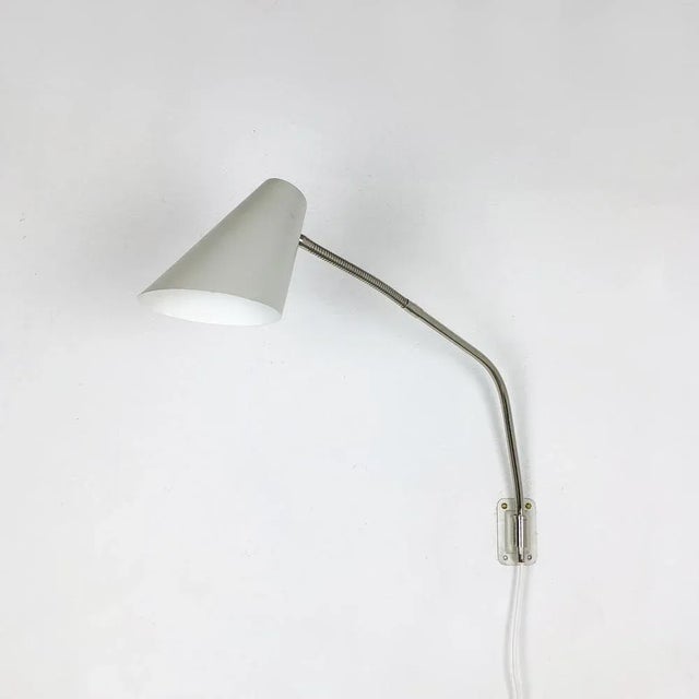 Article: wall light Producer: Kaiser Leuchten, Germany Origin: Germany Age: 1960s This vintage wall light was made by...