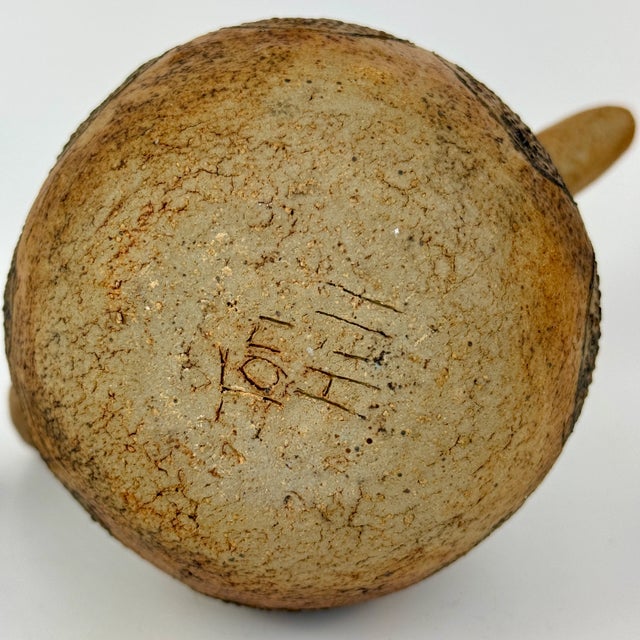 Signed, Vintage Mid Century Modern Ceramic Lidded Pitcher by Tom Hill For Sale - Image 12 of 12