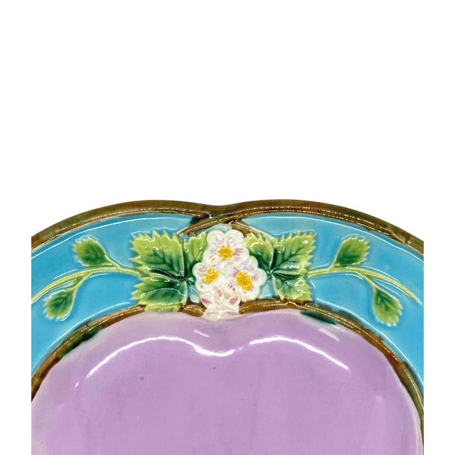 Late 19th Century George Jones Majolica 'Strawberry Tray' With Cream & Sugar Wells, English, 1873 For Sale - Image 5 of 7