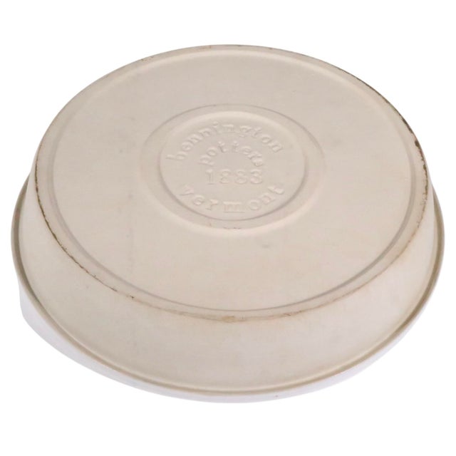 Bennington Potters Bennington Potters Deep Dish Made in Vermont 1970/80's For Sale - Image 4 of 6