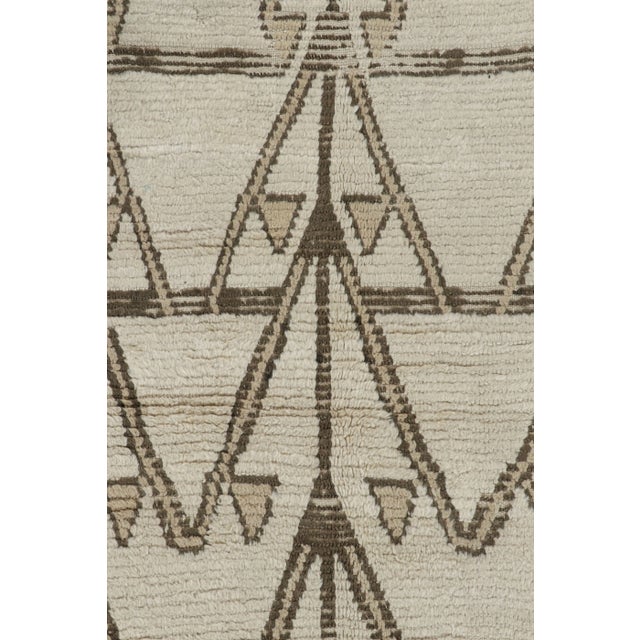 Traditional Vintage Turkish Rug With Geometric Patterns by Rug & Kilim For Sale - Image 3 of 7