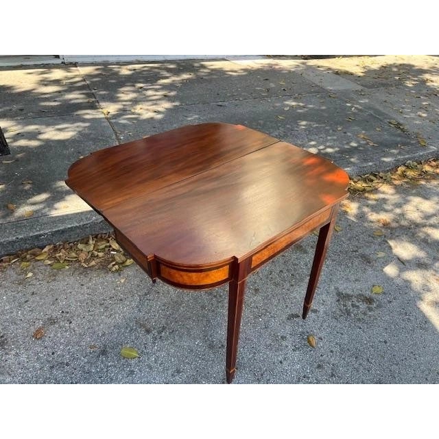 Traditional Antique Federal Style Mahogany Game Table Satinwood Inlay For Sale - Image 3 of 6