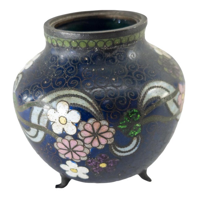 19th Century Japanese Cloisonne Enamel Vase With Flowers For Sale
