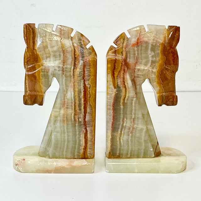 1970s Vintage Southwestern Boho Chic Italian Hand-Chiseled Onyx Marble Horse Bookends - A Pair For Sale - Image 4 of 15