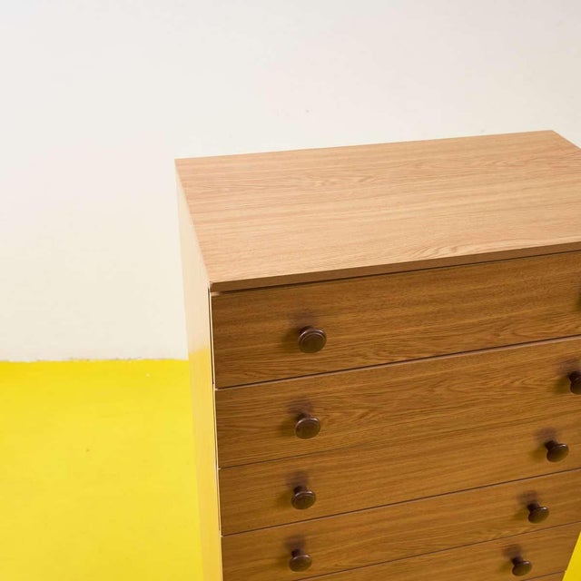 Discover this stunning vintage wooden dresser, perfect for any room in your home. With its 7 practical drawers, it offers...