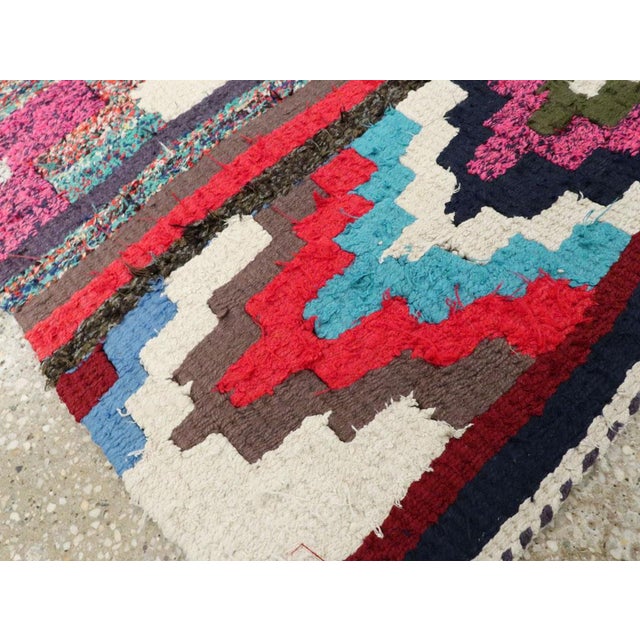 Galerie Shabab Collection Mid-20th Century Persian Flatweave Kilim Rug For Sale - Image 9 of 10