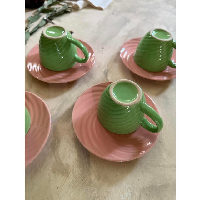1950s Set of Four (4) MCM Teacups With Saucers in Pink and Green For Sale - Image 9 of 10