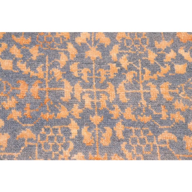 1990s Shabby Chic Modern Lt. Blue/Ivory Wool & Viscose Rug - 8'1 X 10'2 For Sale - Image 4 of 10