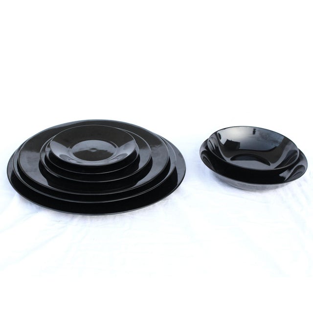 Emilio Bergamin, co-founder of Italian modern design company TAITÙ designed this 'Uno' set in 1979 and was eventually...