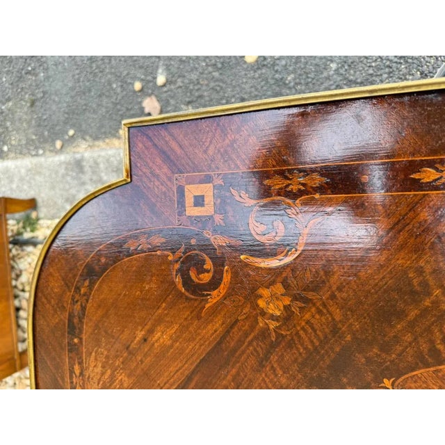 Antique French Napoleon III-style Marquestry Inlaid Coffee Table For Sale - Image 18 of 18