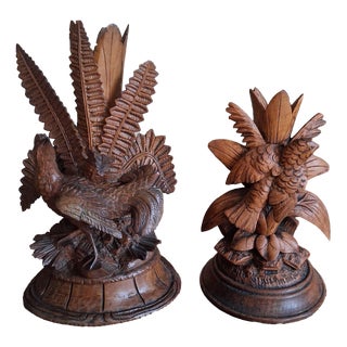Antique Black Forest Hand-Carved Linden Wood Bird Vase Holders, 1890s, Set of 2 For Sale