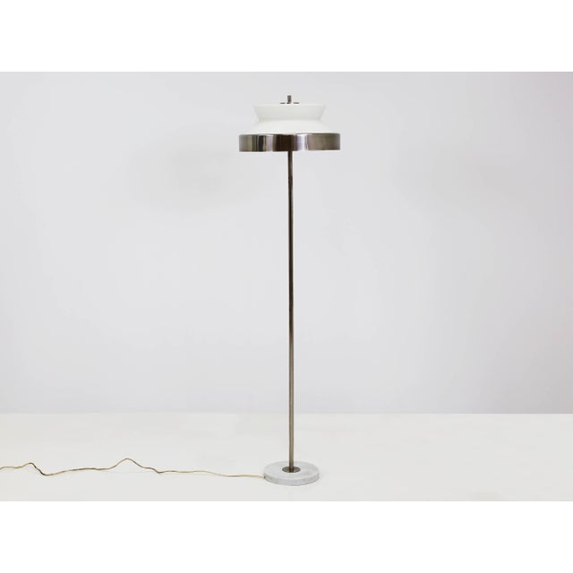 Mid-Century Modern Floor Lamp with Architectural Glass Shade in the style of Sergio Asti, Italy, 1960s For Sale - Image 3 of 8