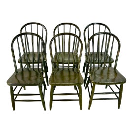 Example of Rustic Dining Chairs