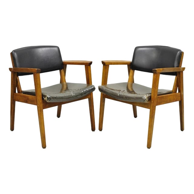 Vintage Boling Chair Co Mid Century Modern Walnut Lounge Arm Chairs (B) - Pair For Sale