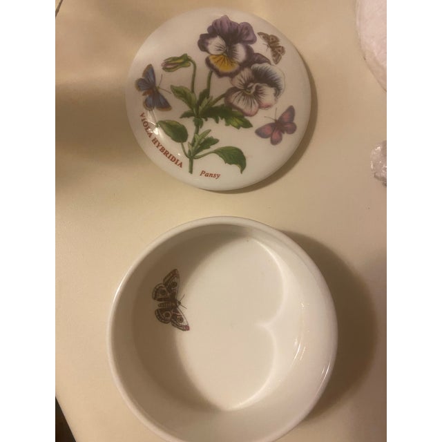 Ceramic Portmeirion Botanic Garden Lidded Trinket Box For Sale - Image 7 of 10