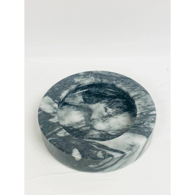 1970s 1970s Modern Classic Grey Marble Round Ashtray or Catchall For Sale - Image 5 of 5