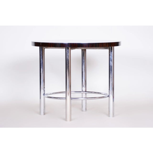 Bauhaus chrome table. Completely restored to the high gloss. Style: Bauhaus. Maker: Mücke - Melder Period: 1930-1939....