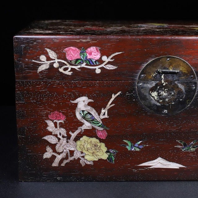 Wood Zitan Wood Box Inlaid With Mother-of-Pearl Bird & Floral Motif For Sale - Image 7 of 8