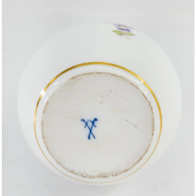 White 19th Century Meissen Porcelain Double Gourd Vase For Sale - Image 8 of 11