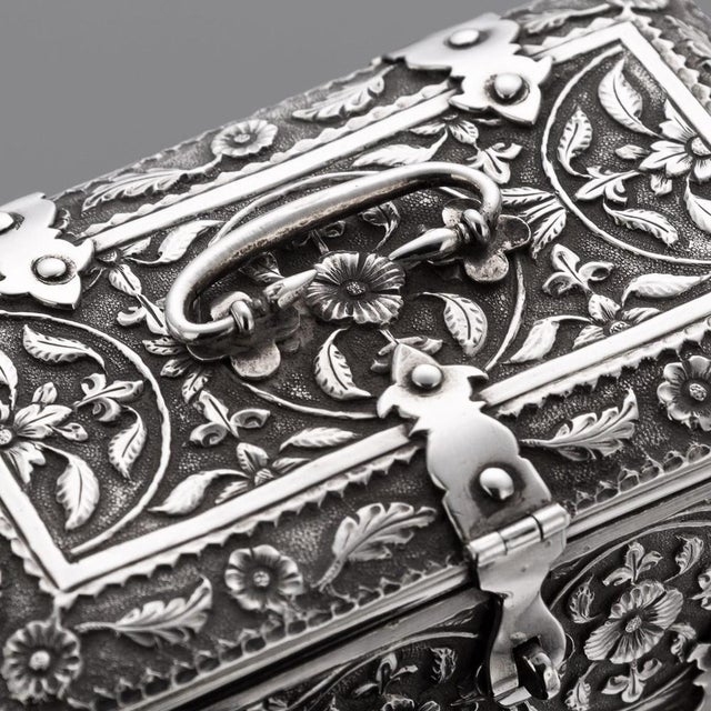 Antique Indian Madras Silver Casket, 1890 For Sale - Image 12 of 18