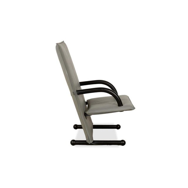 T-Line Armchairs in Grey and Black Leather from Arflex, Set of 4 For Sale - Image 9 of 12