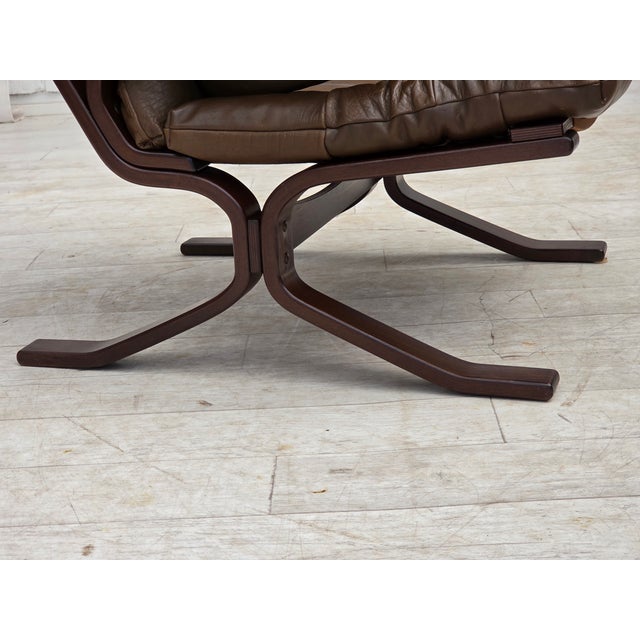 Wood Scandinavian Armchair in Brown Leather, 1970s For Sale - Image 7 of 18