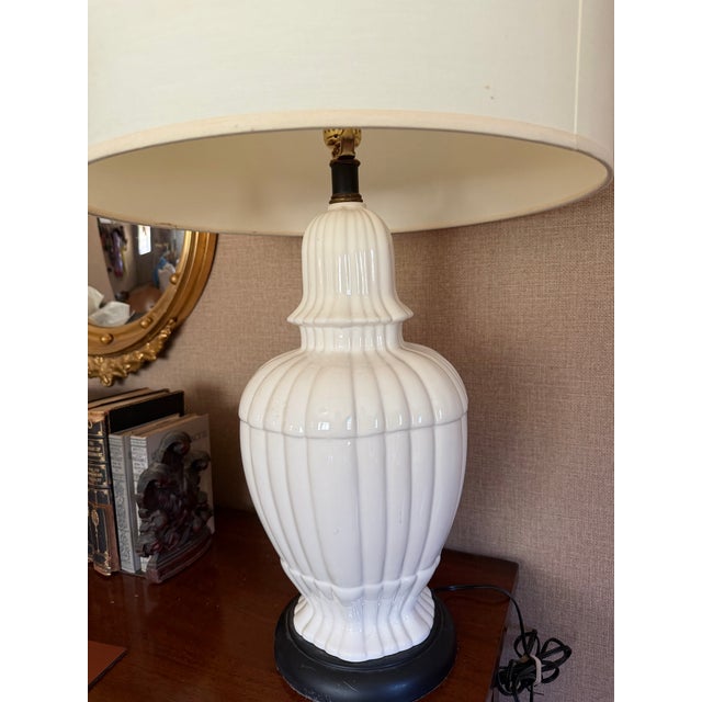 This listing is for a vintage, ceramic ginger jar table lamp with matching drum shade and porcelain finial. The lamp...