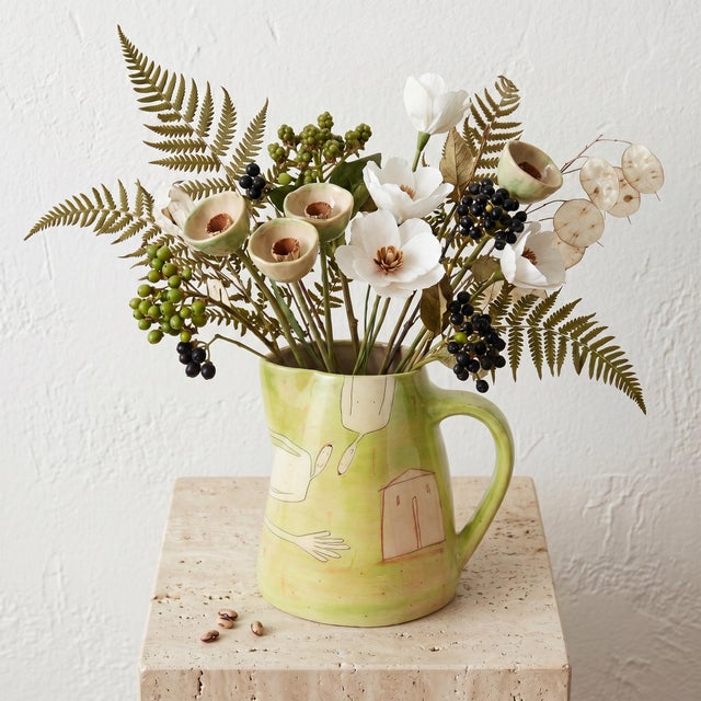 This piece from comes from an eclectic estate auction in Minneapolis that had a wide variety studio pottery in their...