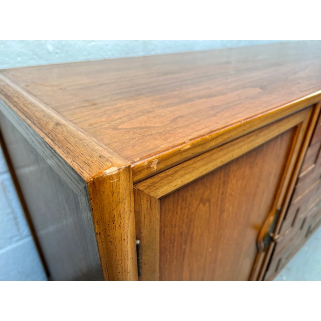 Mid 20th Century Modern Lane "Puzzle Box" Sideboard, Attributed For Sale - Image 10 of 15