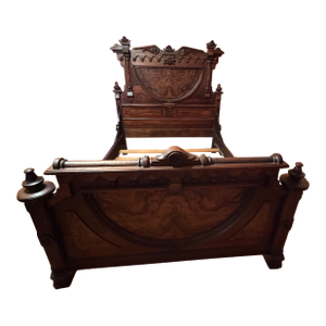 Late Victorian Renaissance Revival Walnut Bedroom Suite, C. 1890–1905 — 3 Pieces